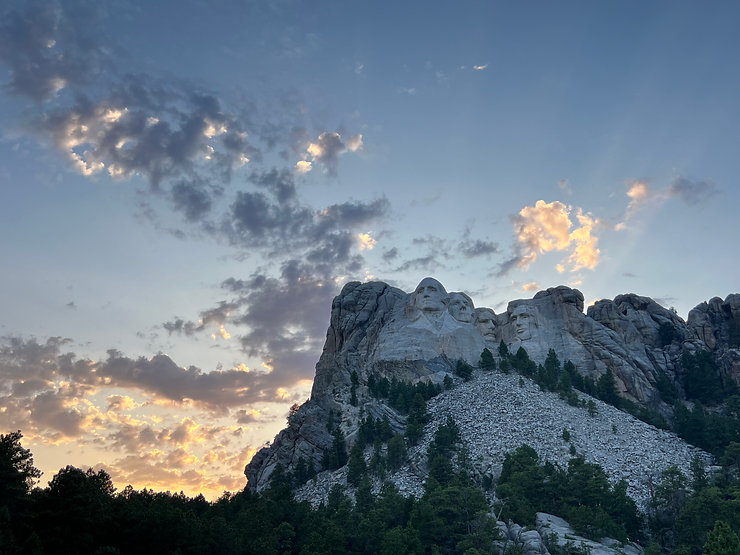 Our Epic Summer Road Trip to Mount Rushmore and the Ingalls’s Homestead